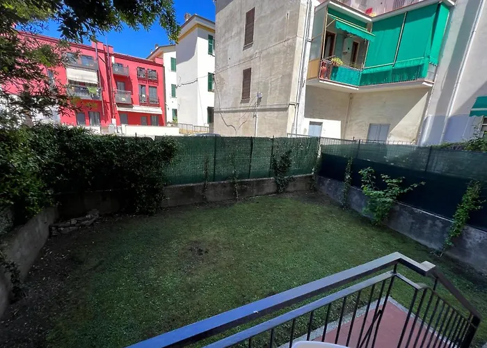 Manubella 5 Vani Con Giardino *